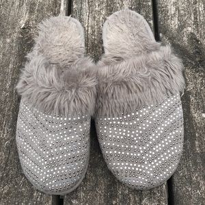 fuzzy slipper